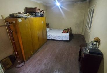 listing-image