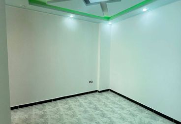 شقه للبيع في شاطئ النخيل 90 متر