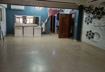 listing-image