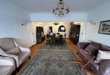 listing-image