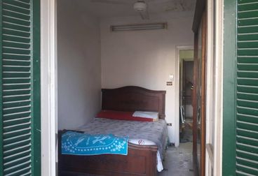 listing-image