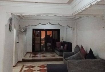 listing-image