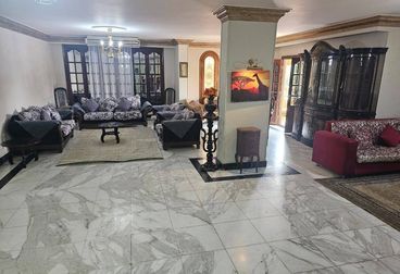 listing-image