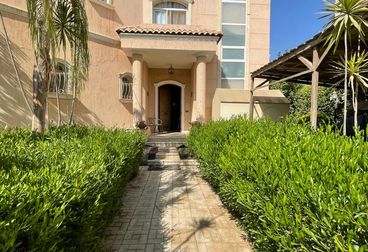 listing-image