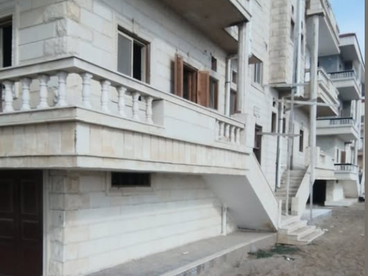 listing-image