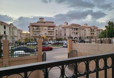 listing-image