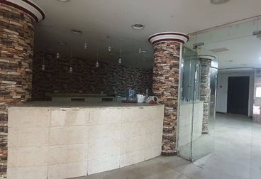 listing-image
