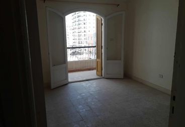 listing-image