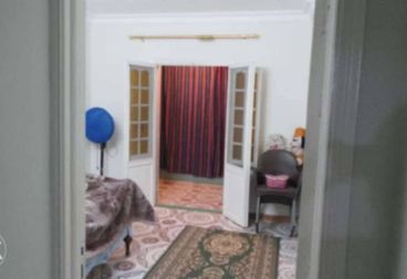 listing-image