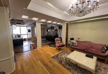 listing-image