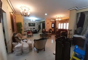 listing-image