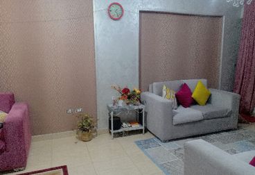 شقة للبيع في ارض الفضالي