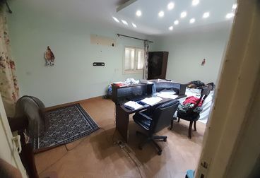 listing-image