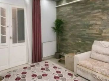 listing-image