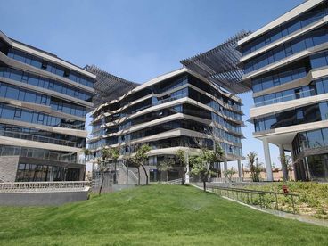 listing-image