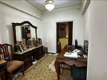 listing-image