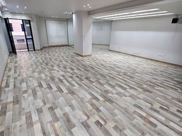 listing-image