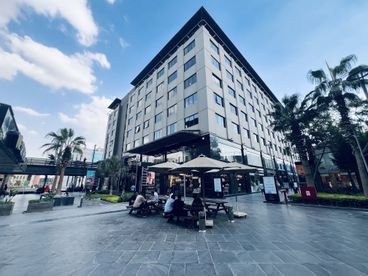 listing-image