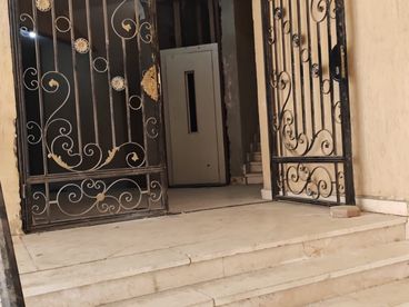listing-image