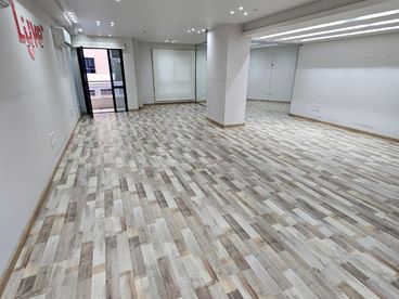 listing-image