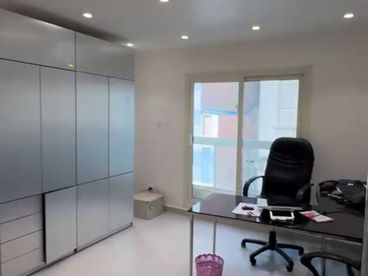 listing-image