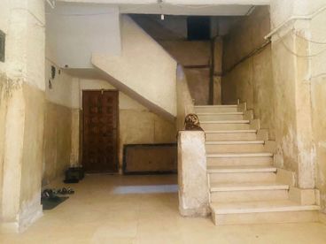 listing-image
