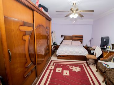 listing-image