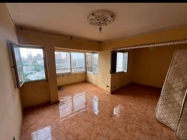 listing-image