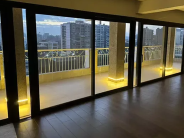 listing-image