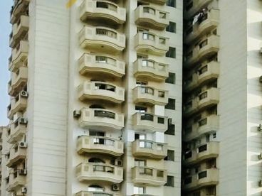 listing-image
