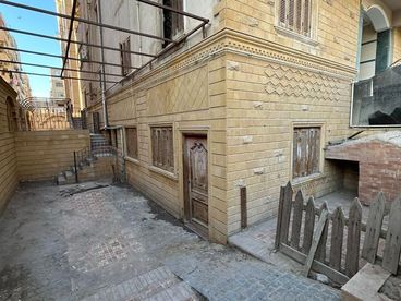 listing-image