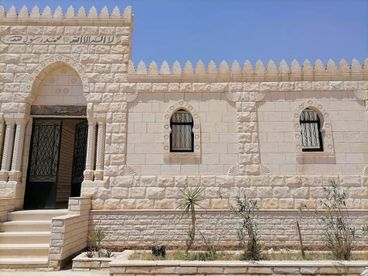 listing-image