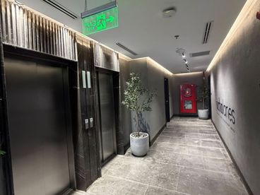 listing-image