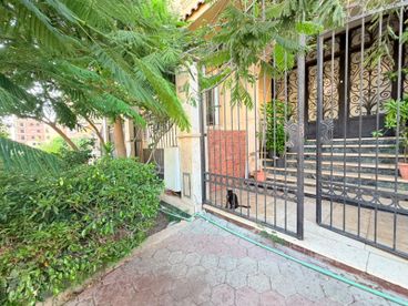 listing-image