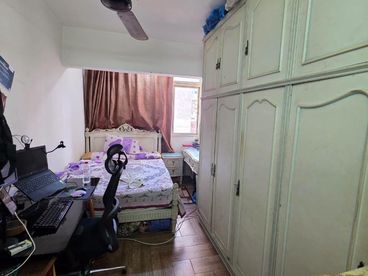 listing-image