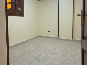 شقه للبيع ف عصافرة 45 شارع 9 ترا الشارع العمومى
