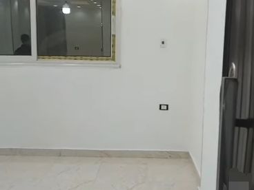 شقه للبيع بين ش ضياء والمطبعه
