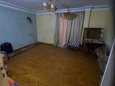 شقه للبيع موقع متميز بحلوان شارع برهان ١٧٣ م