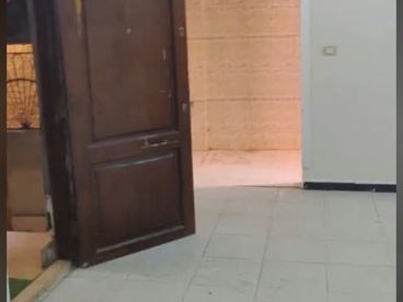 شقة للبيع ثاني نمرة من شارع العشرين