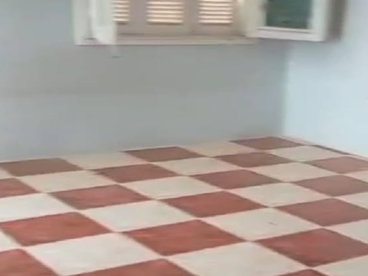 شقة للبيع فى مدينة 15 مايو مجاورة 25 الشقة الدور الرابع وليس الاخير موقع مميزوغير مجروح نهائى  70م
