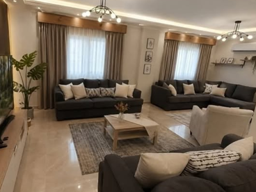 تم تنزيل السعر لسرعة البيع مليون 250الف فقط كاش 175متر بترسا علي شارع رئيسي خطوات لشارع الهرم الرئيس