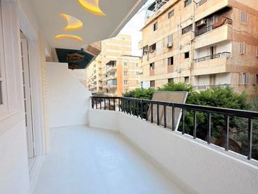 listing-image