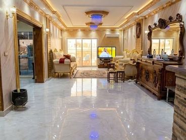 شقة للبيع بالهرم بالمريوطية بجوار الدائري،250 متر،سوبر لوكس،3 غرف ورسيبشن و2 حمام ومطبخ أمريكاني،الد