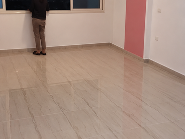 شقة للبيع في المنشية فيصل 140م