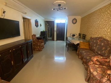 بيع بحلوان شقتين 288م