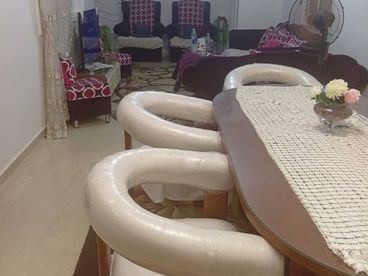 شقه للبيع بسعر لقطه 110م