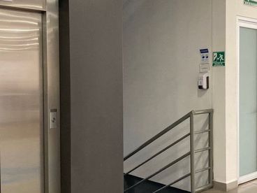 listing-image