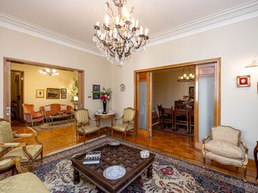 listing-image
