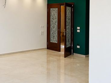 شقه للبيع في التجمع الخامس كمبوند بارك فيو حسن علام
