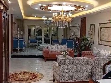 شقه للبيع تقاطع شارع خسروا 219م